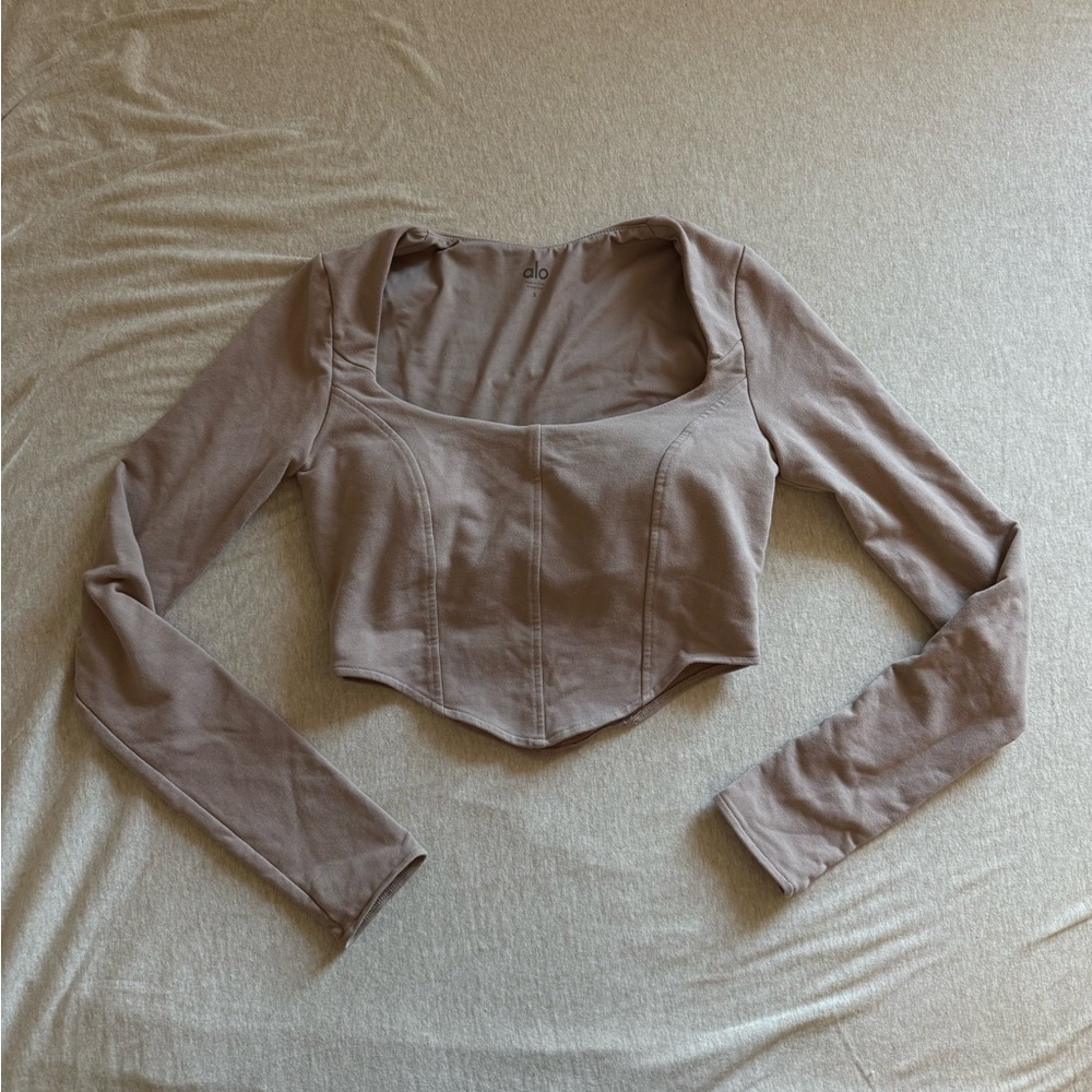 Alo Cropped Tan Long Sleeve